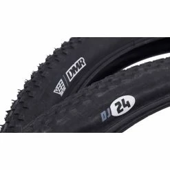 DMR DJ24 Dirt Jump And Street Tyre -Maxxis Salg DMR DJ BLACK TYRE DETAIL 3 4