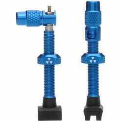Nukeproof Universal Presta Tubeless Valves - Pair 27 Nukeproof Universal Presta Tubeless Valves - Pair -Maxxis Salg Nukeproof Universal Presta Tubeless Valves Pair Tyre Spares Blue FTWG18A 45LNF12R4BLU 0