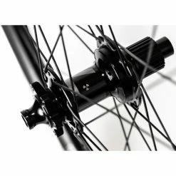 Nukeproof Horizon V2 Wheel ARD And Sealant Bundle -Maxxis Salg Nukeproof Horizon V2 Wheel ARD and Sealant Bundle Wheel Sets Black 29 MS NUKHOR2021BF29MS 2