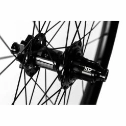 Nukeproof Horizon V2 Wheel ARD And Sealant Bundle -Maxxis Salg Nukeproof Horizon V2 Wheel ARD and Sealant Bundle Wheel Sets Black 29 XD NUKHOR2021BF29XD